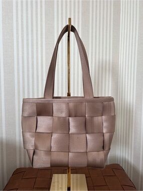Harveys "The Original Seatbelt Bag" Small Tote Taupe Mushroom Color Woven
